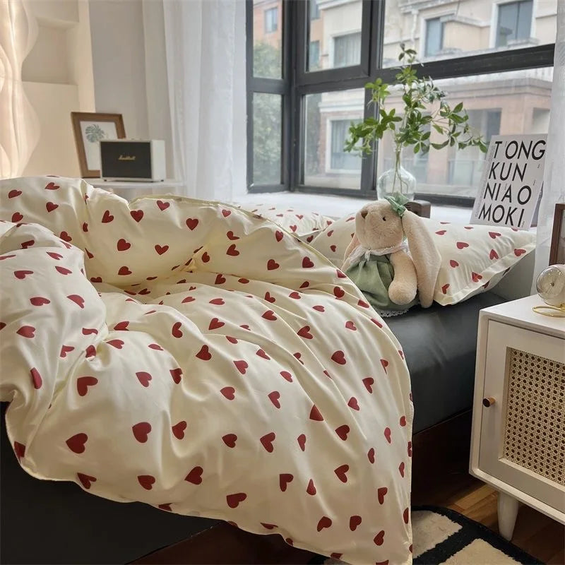 Red Hearts Bedding Set