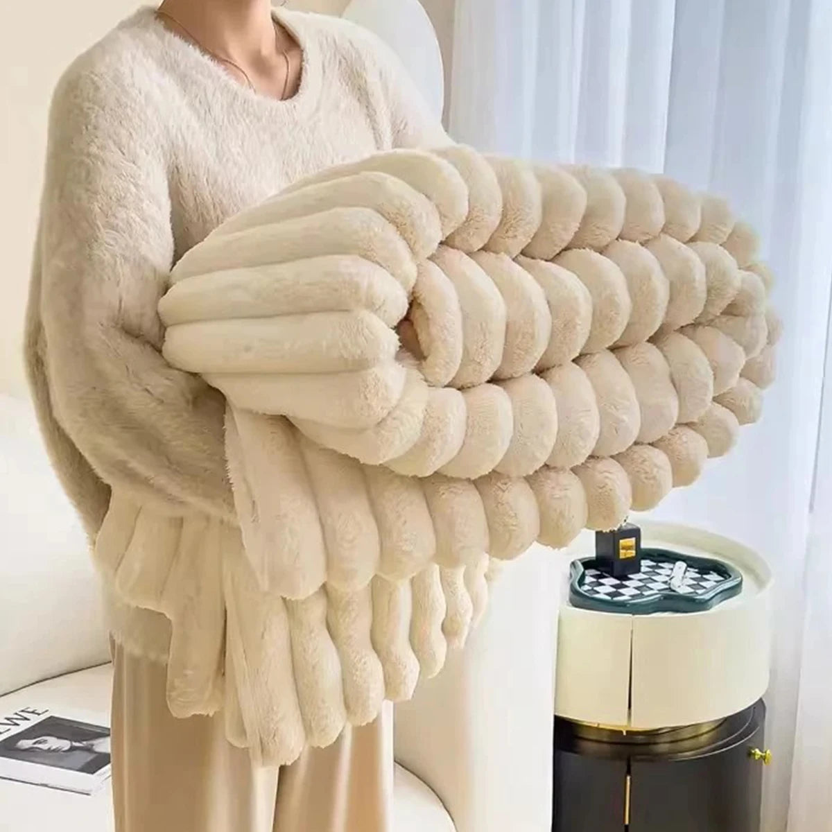 Ribbed Polyester Blanket