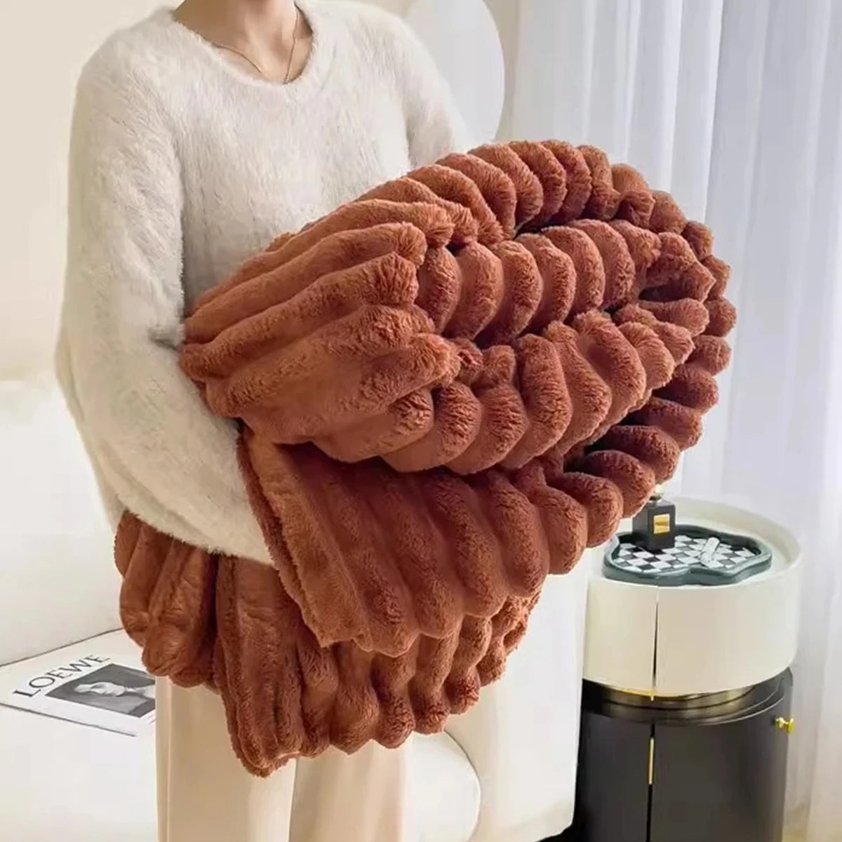 Ribbed Polyester Blanket