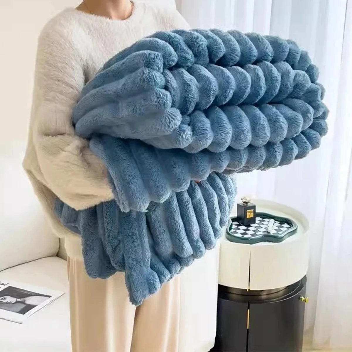 Ribbed Polyester Blanket