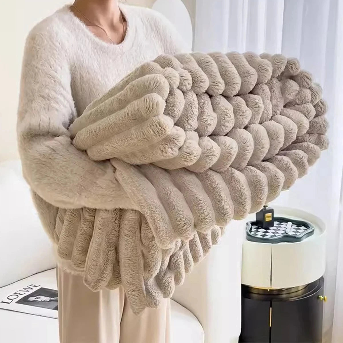 Ribbed Polyester Blanket